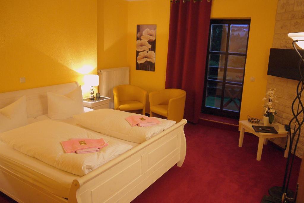 Parkhotel Schwarzenberg - Garni الغرفة الصورة